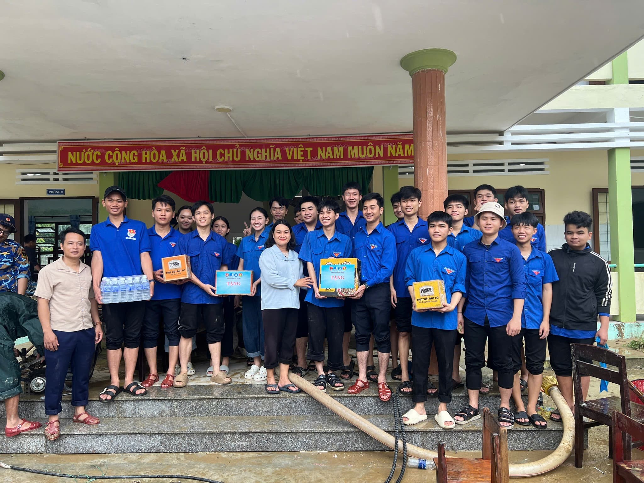 Volunteers help with flood relief efforts